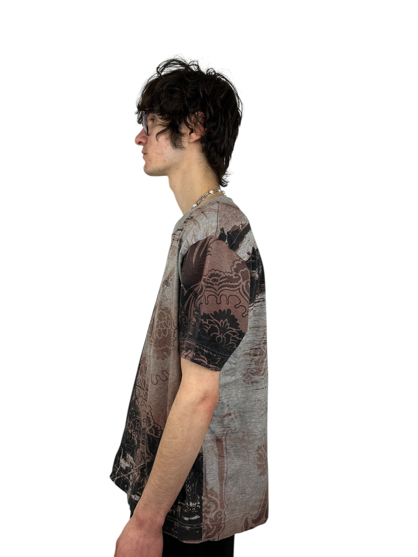 Vivienne Westwood Man
Baroque Inspired All Over Print (L)