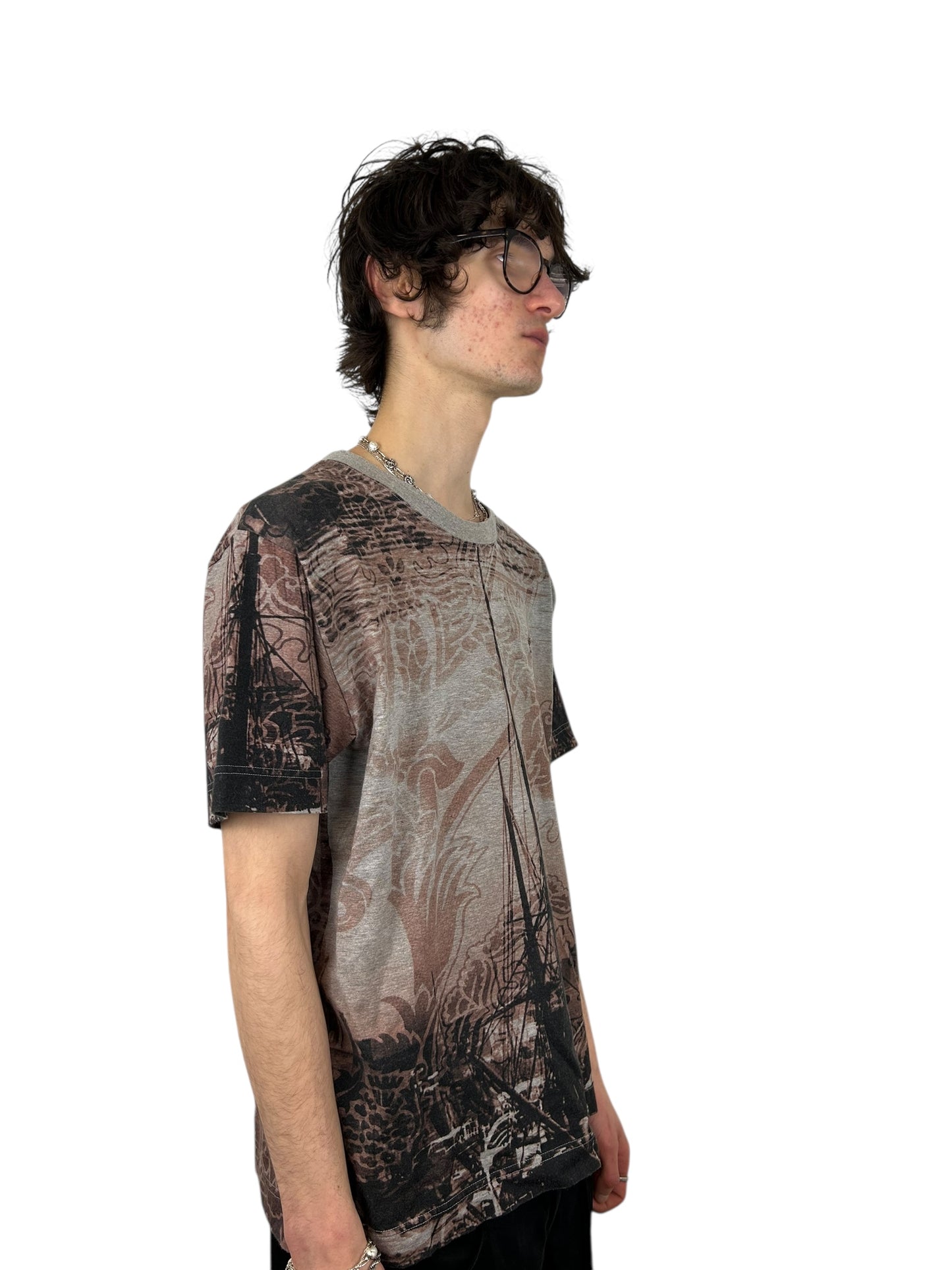 Vivienne Westwood Man
Baroque Inspired All Over Print (L)