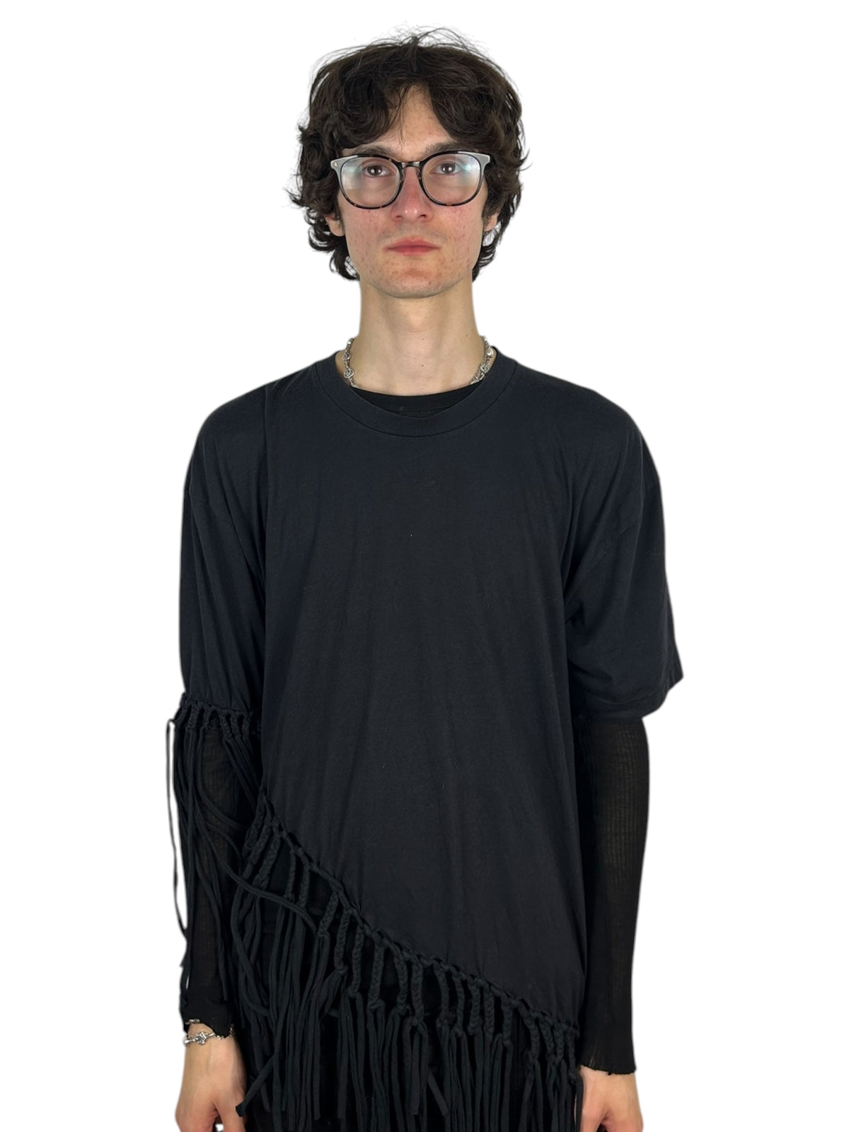 Asymmetric Hand-Knotted Fringe T-Shirt (L)