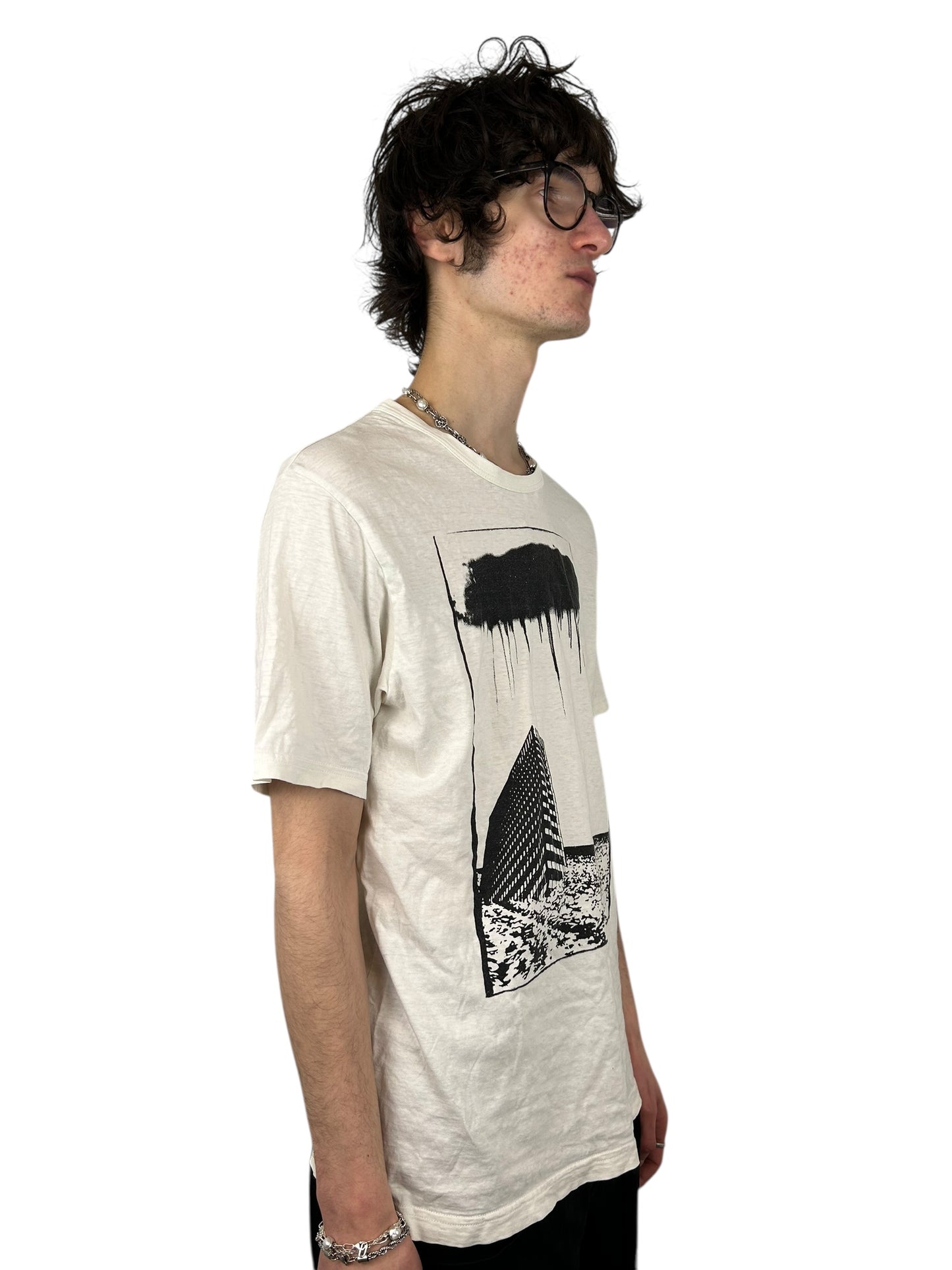 Undercoverism Brutalist Building
Graphic T-shirt (L)